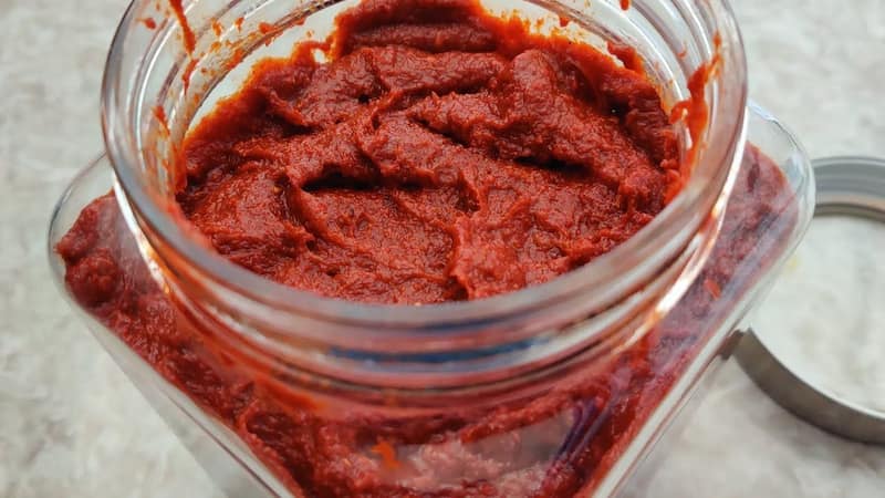 تصویر 1 از رب گوجه فرنگی اسپینو با طعم خوشایند و کیفیت مناسب غذایی